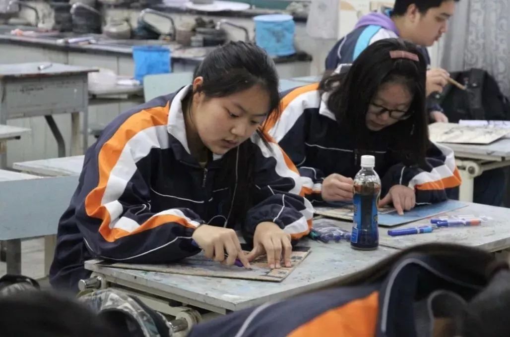 上海市宝山中学靠近复旦大学,宝山区与复旦共建学校