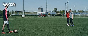 足球基本功教学传球,足球技巧基本功停球