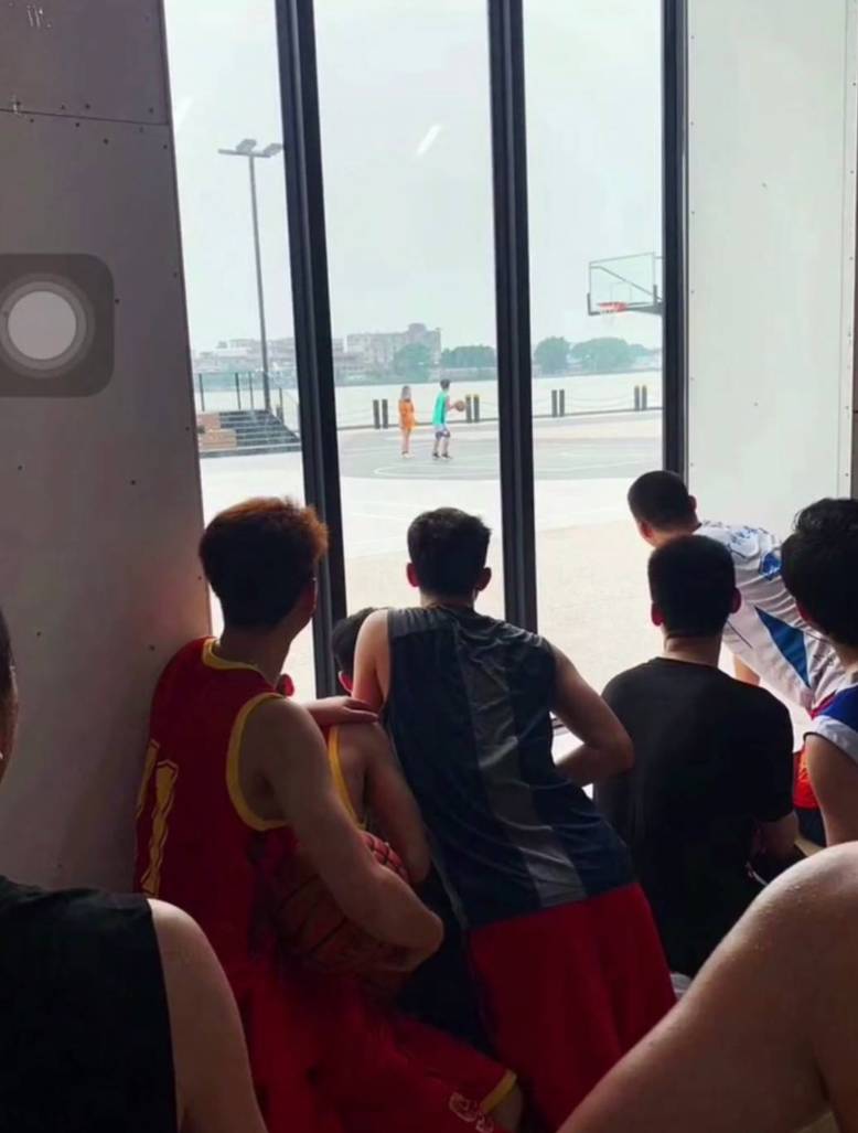 今日趣图精选100幅,今日趣图最新视频