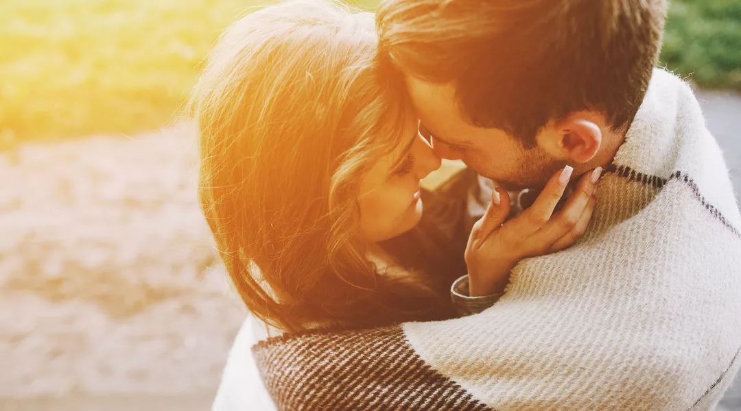 别再尝试这些不靠谱的避孕方法了!