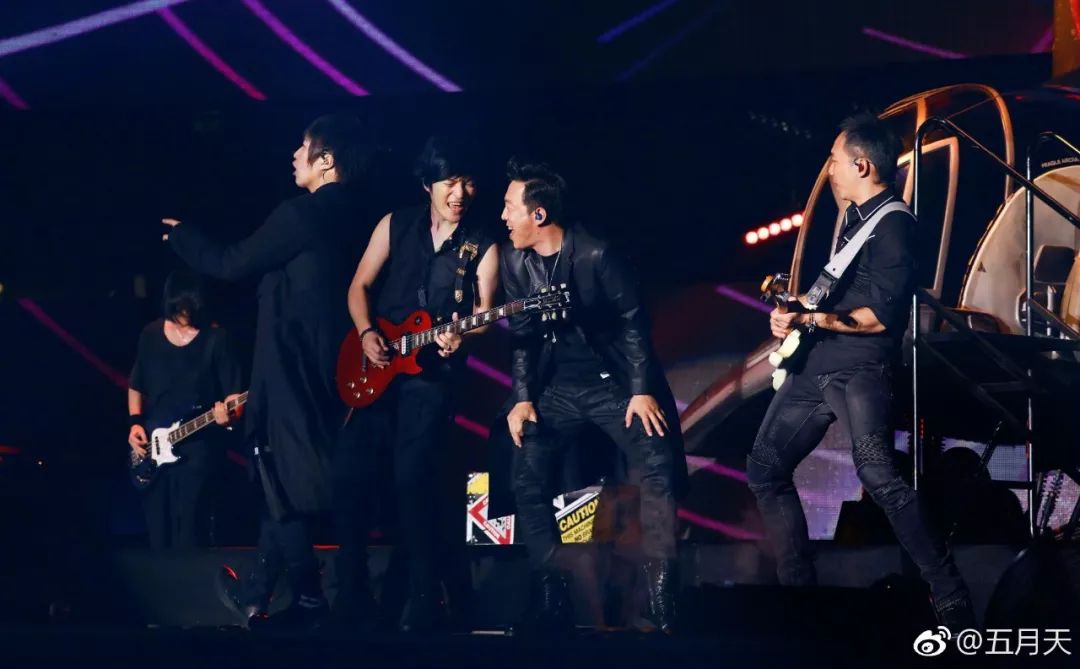 22年了，我们为什么还在听*月天五**