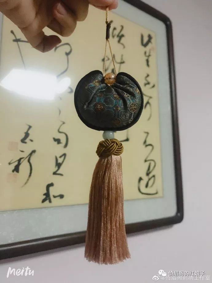 最简单又漂亮的香囊教程,荷包香囊怎么搭配