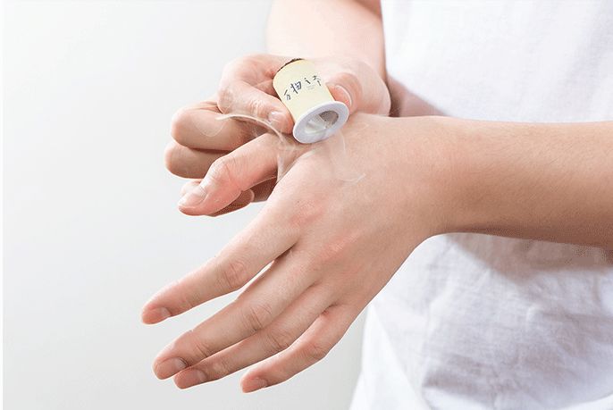 艾灸哪个穴位祛湿效果最好,艾灸贴肚脐祛湿有效果吗