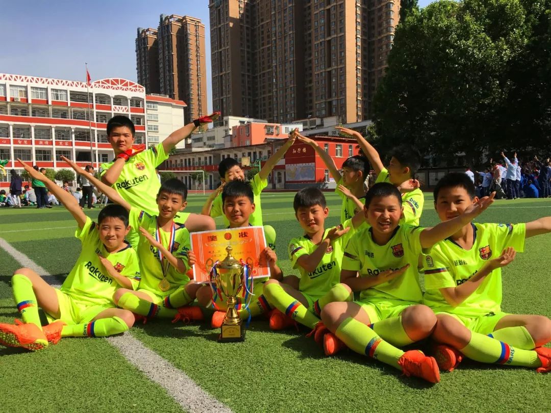 2022新县校长杯足球赛,信阳第七届学校足球比赛开幕式