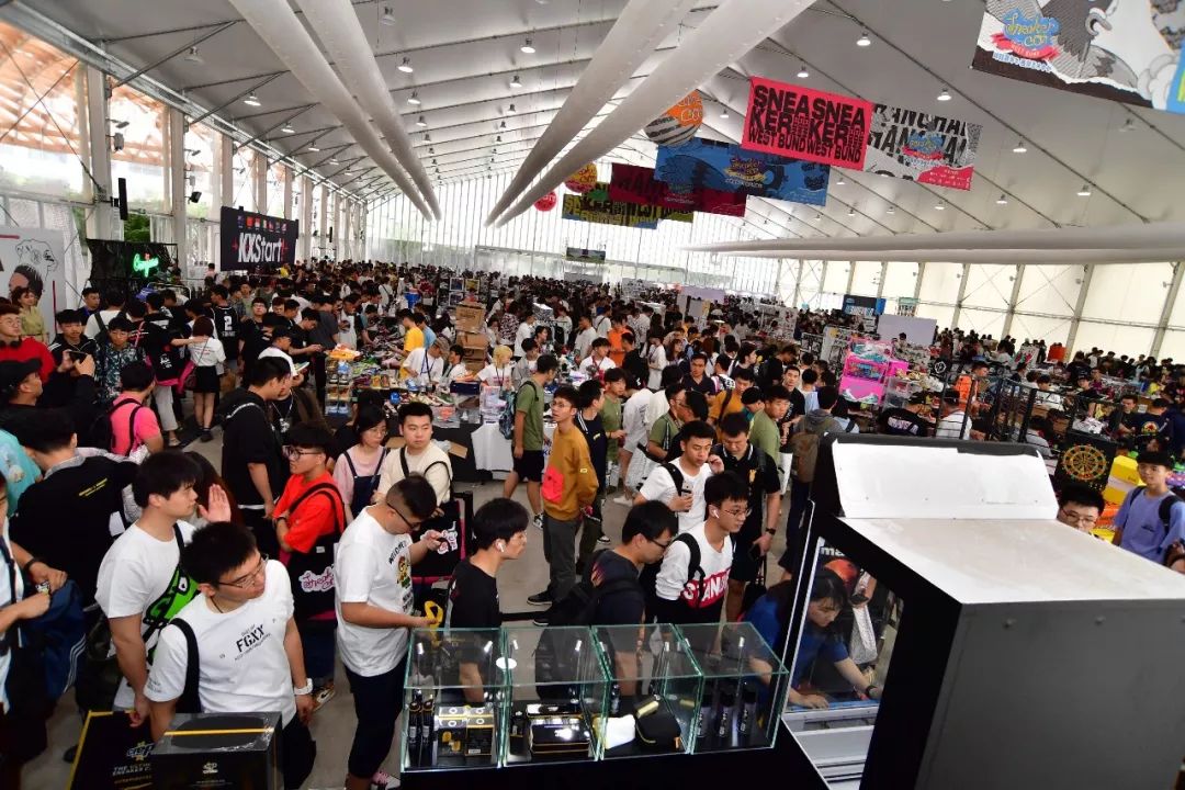 2022年商业零售板块深度分析,商业趋势及成功案例