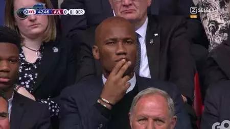 晨报：维拉重返英超，斯图加特降入德乙