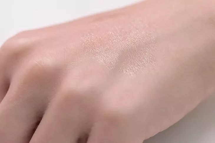 喷雾式防水创可贴,液体创可贴有效果吗