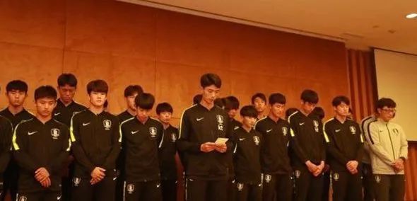 请记住这张脸,知耻而后勇中国足球