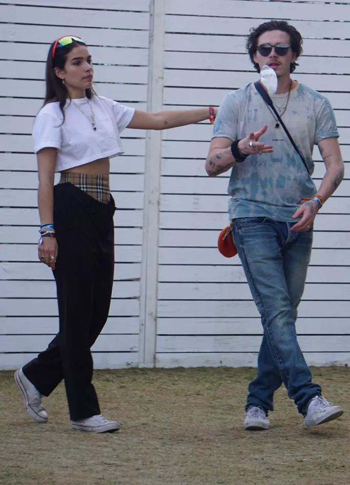 他们认为穿脏的球鞋，才称得上收藏