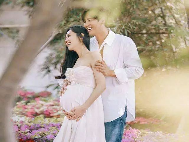 异地恋、姐弟恋陆续见光死,女人如何掌舵成为幸福操盘手?