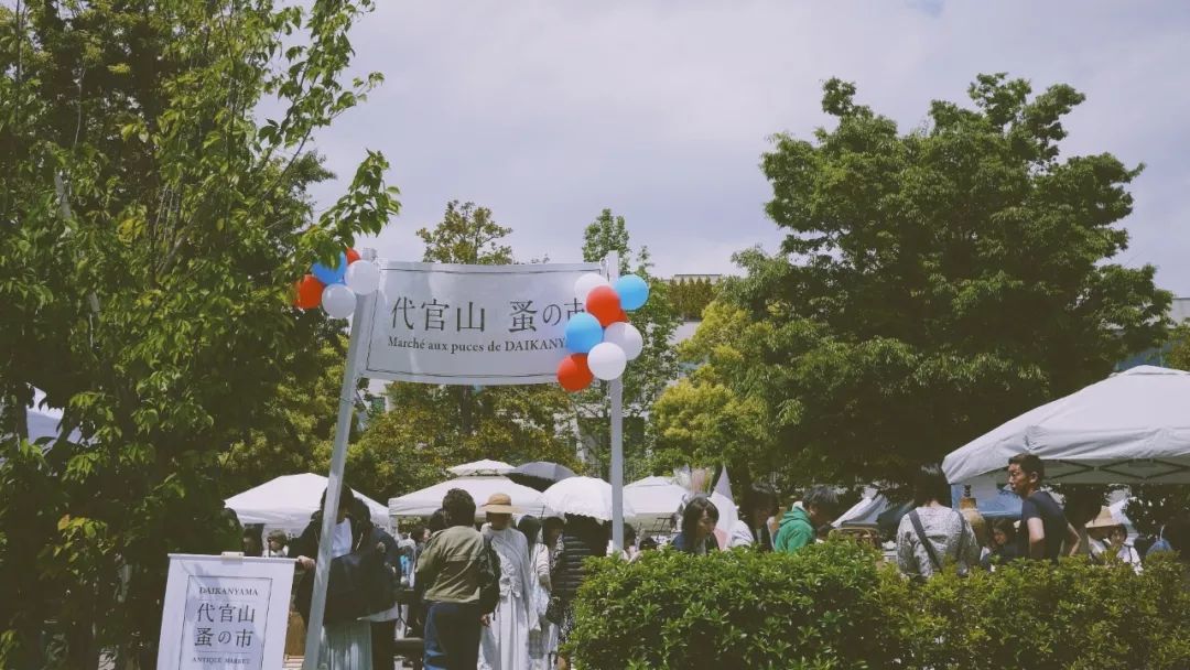 东京上野跳蚤市场,网购让人越来越失望