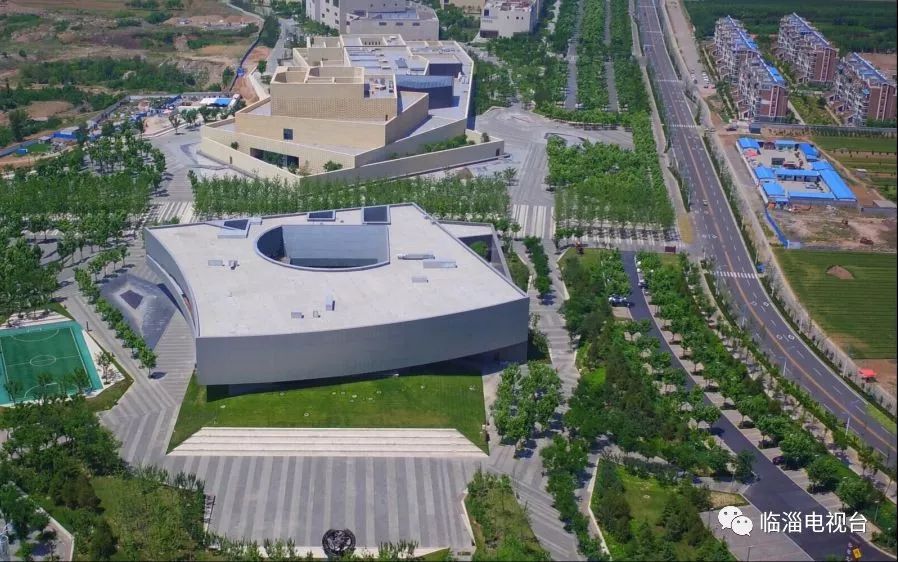 临淄梦幻花海,航拍临淄花海风景