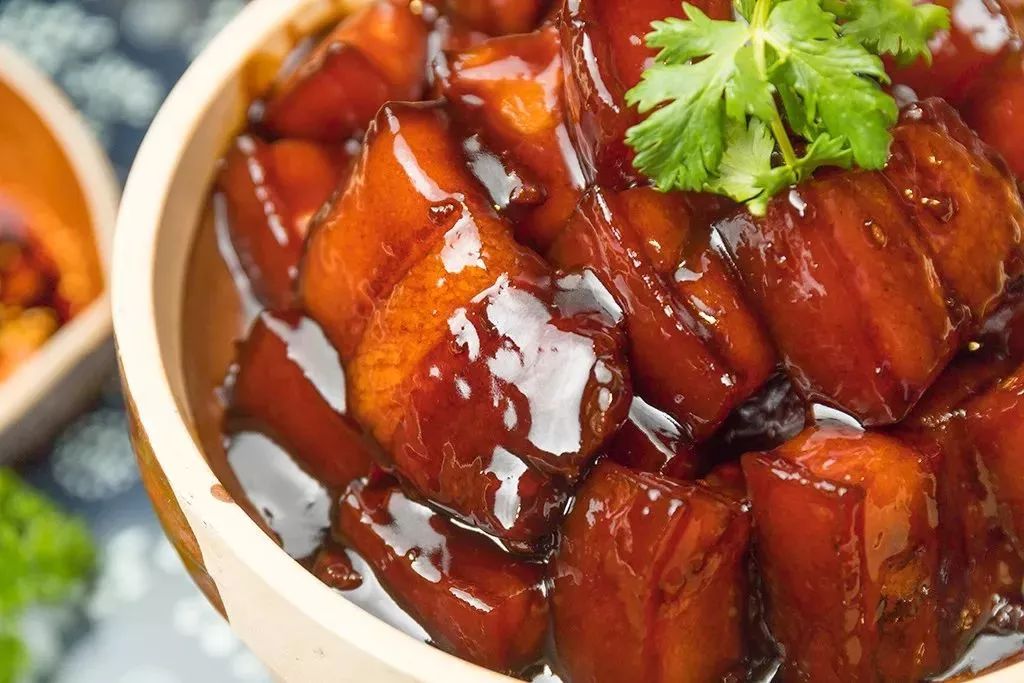 那些尝一口就忘不掉的特色鱼美食,连汤都不放过的酸菜鱼