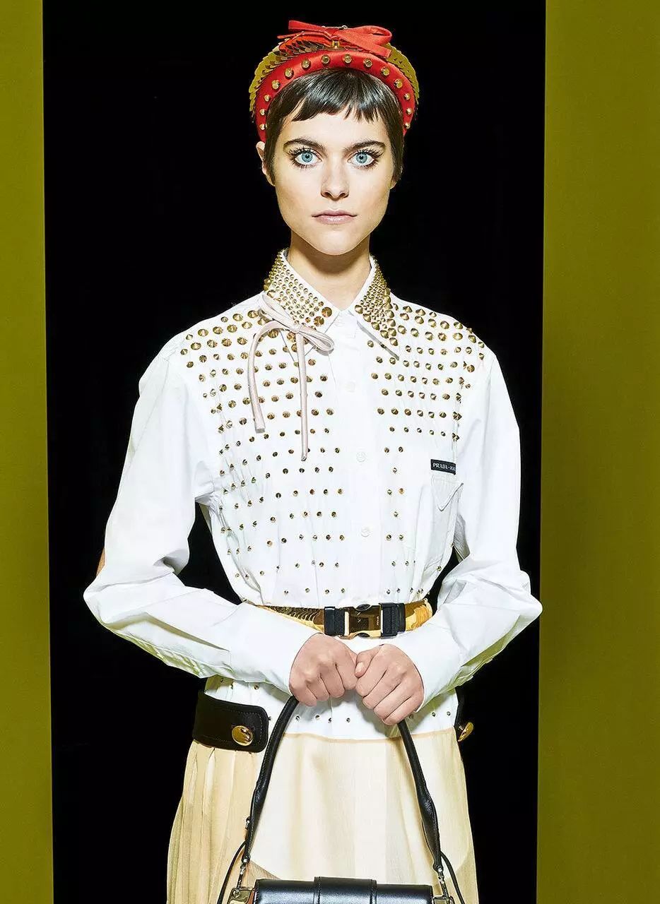 GUCCI、PRADA、LV...这些包包才应该是每个女生奋斗的目标