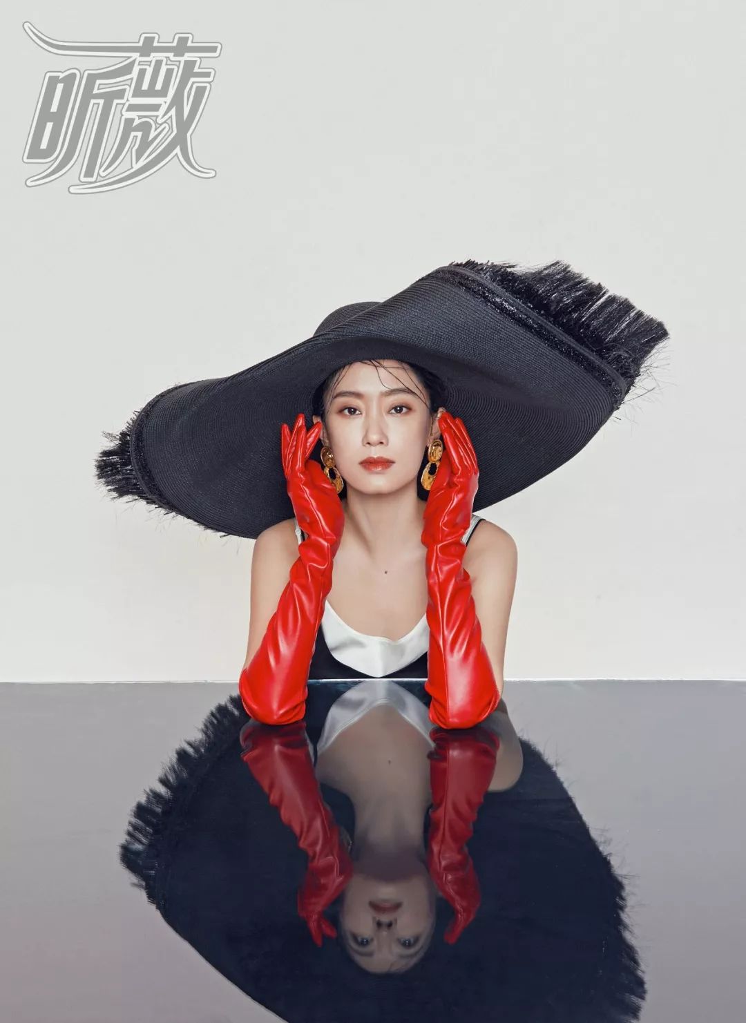 redvelvet回归概念照怪诞,redvelvet回归pose