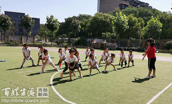 赛赛户外运动,幼儿户外体育活动有哪些