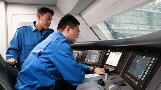 想进铁路考哪个学校,西安铁路职业技术学院靠谱吗