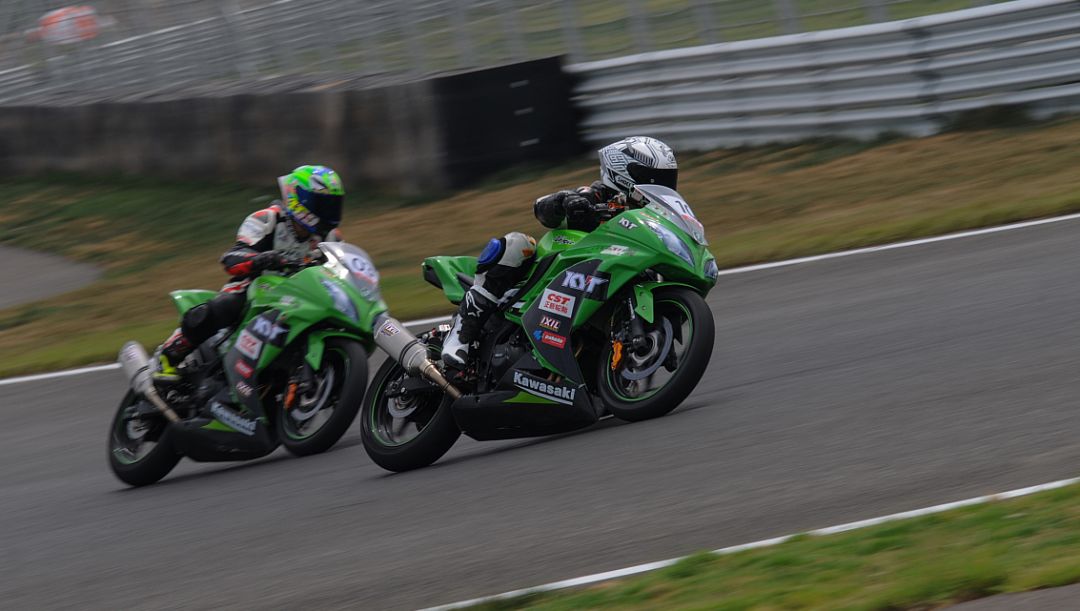 新国货雄起视频,国货高性能轮胎
