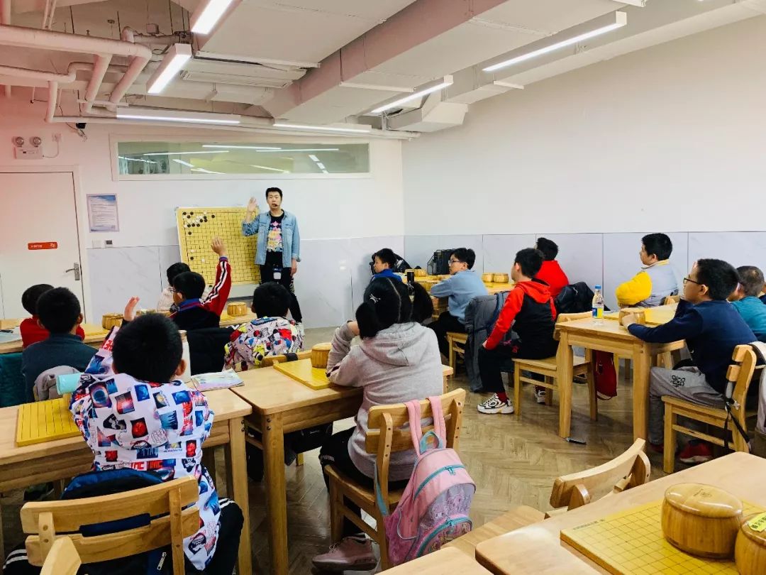 上海聂卫平围棋道场一个月多少钱,聂卫平围棋道场韩国围棋甲级联赛