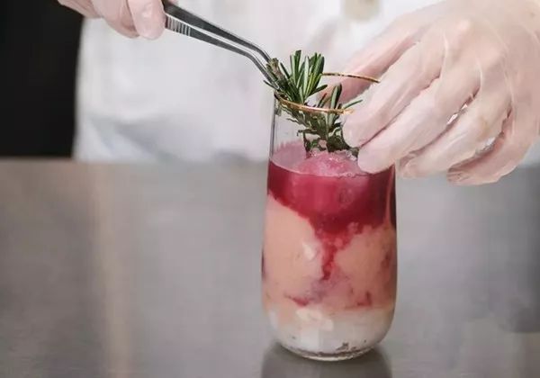 疯狂的柠檬水,今年最火爆的柠檬茶饮品