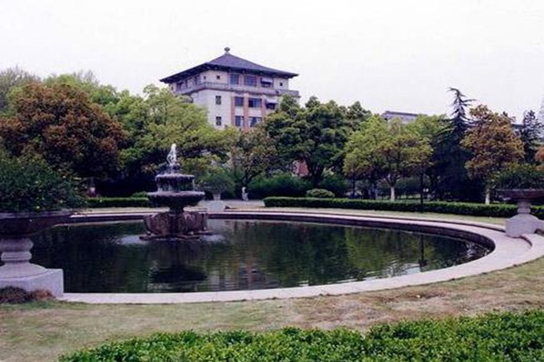 河南文科一本各学校分数线2020年,河南多少分能上一本