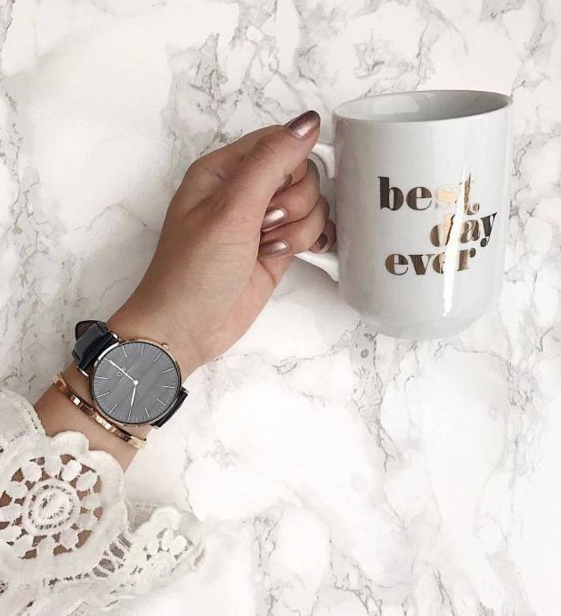 dw女士手表怎么戴,戴dw手表什么梗