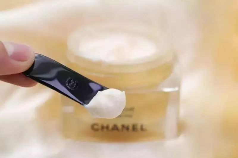 揭秘|弘叔悄悄话：吃了防腐剂般的美貌都是这么来的