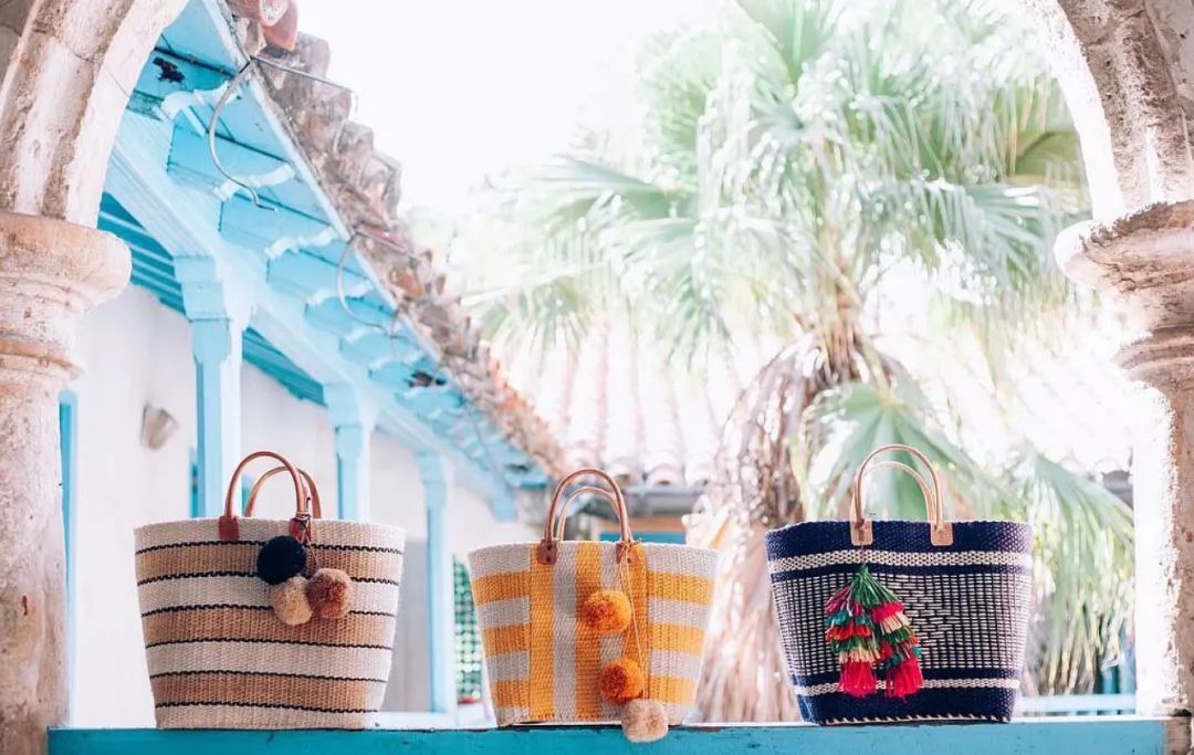 不是菜篮子不好看,这50款明星潮人都爱的草编包,才没有过时