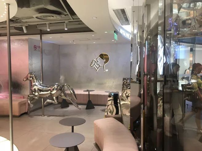 十大网红奶茶最火奶茶店排行榜,最全17家网红奶茶店测评