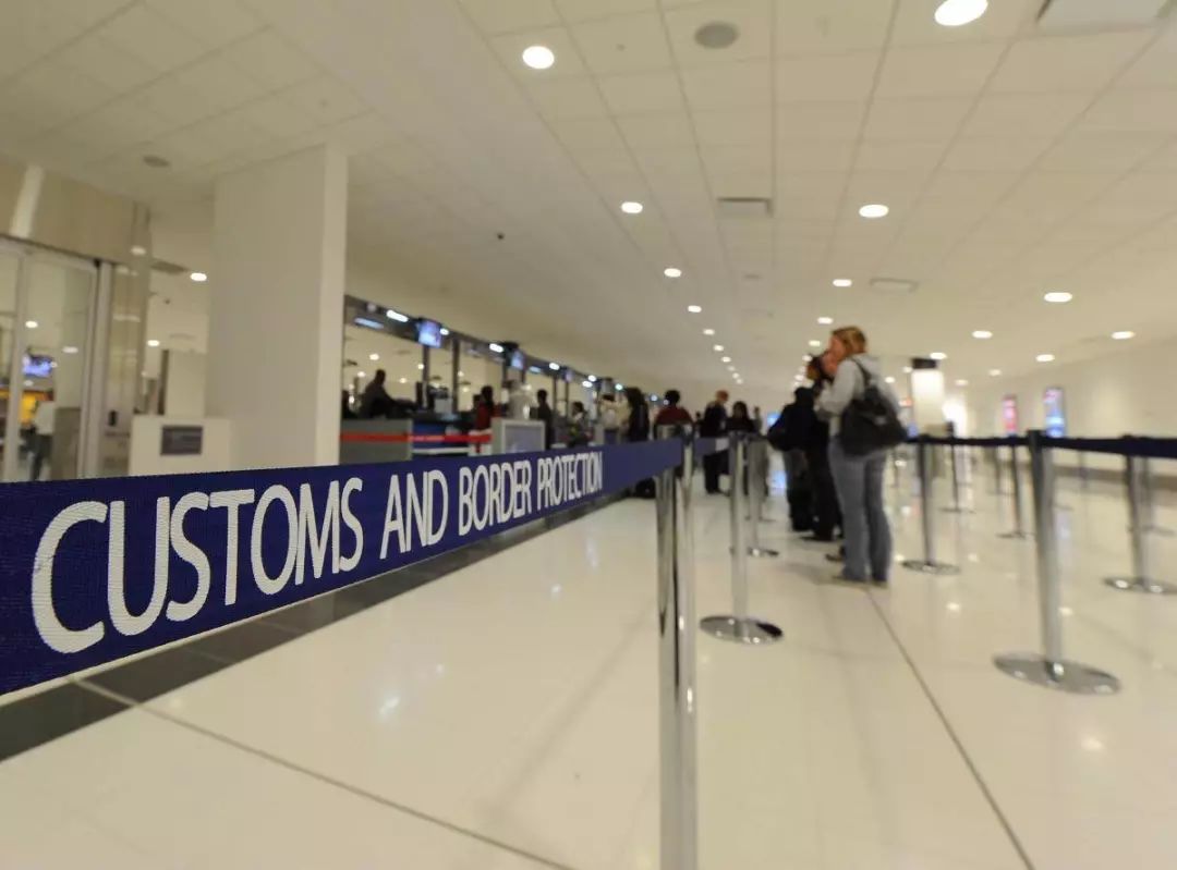 坐飞机十年以上,坐飞机经历过的危险