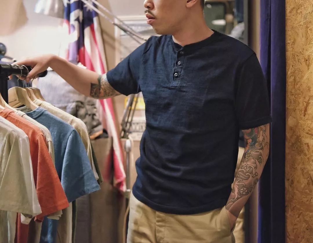 亨利领冬款,穿上就有肌肉感的亨利衫