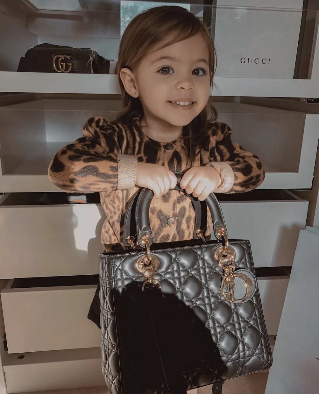 包包护理与养护技巧大揭秘,包包护理基本知识了解