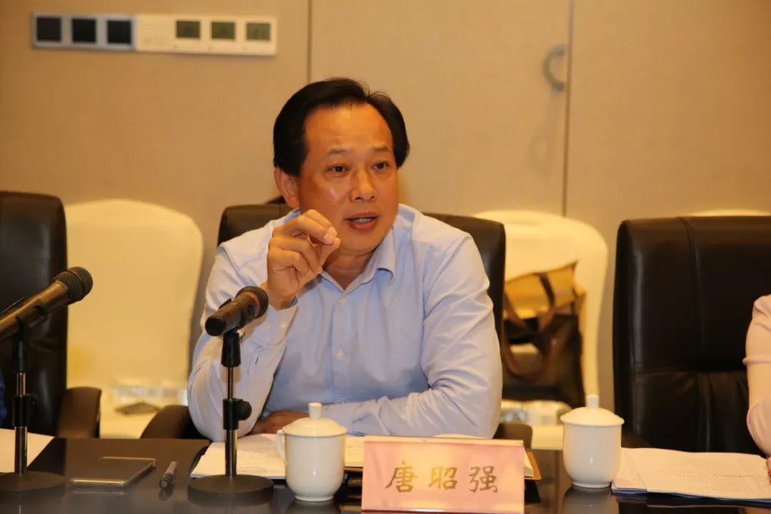 内江六中唐昭强人大代表,内江六中校长唐昭强图片