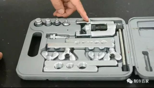 变频空调移机后再安装步骤教程,空调移机安装详细教程新手必看