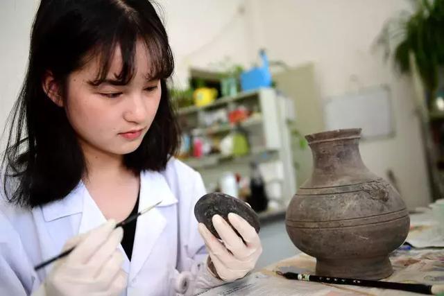 填志愿最新10种专业,高考填志愿所谓的好专业是什么