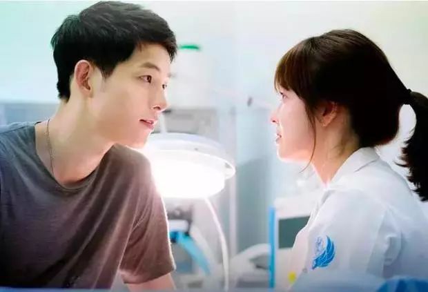 宋慧乔宋仲基离婚后的变化,宋慧乔和宋仲基离婚后谁发展更好