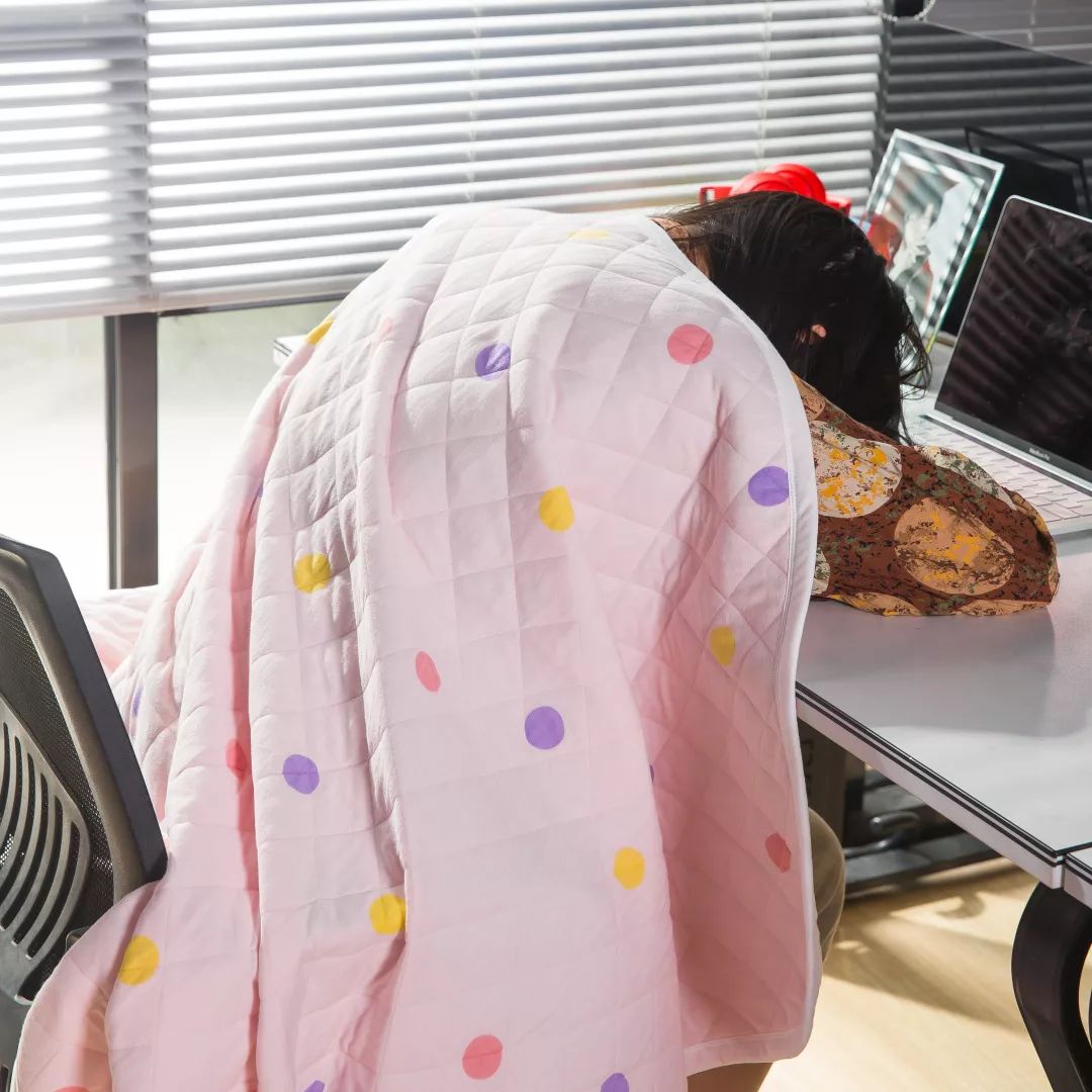 闪购|蚕丝被都能水洗了，还有什么理由不入一条呢？