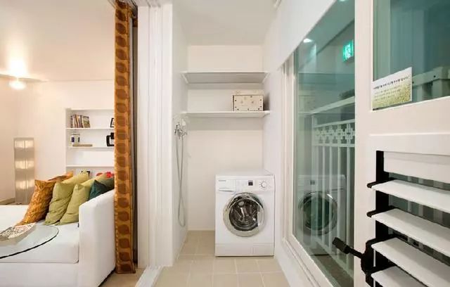 房间太小洗衣机不知放在哪里,房子里的洗衣机在哪里放着
