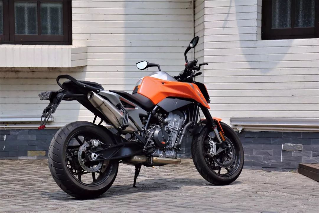 ktm790duke哪一年的车好一点,ktm790duke用车感受