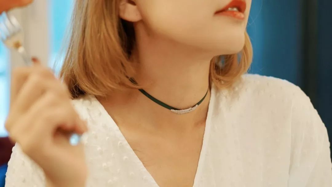 除了帽子以外还可以用什么遮头发,除了帽子还有什么遮挡发际线