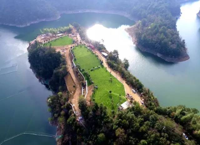 有没有最近很火的古装剧,那些让人惊艳的古装剧