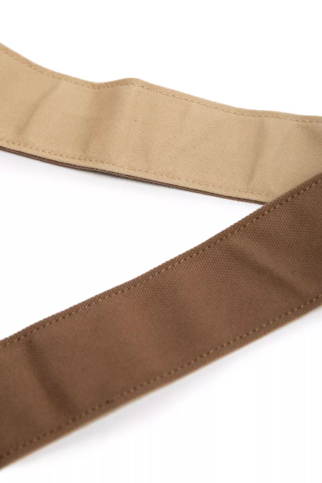 透支信用卡的女孩子,透支买奢侈品的女人