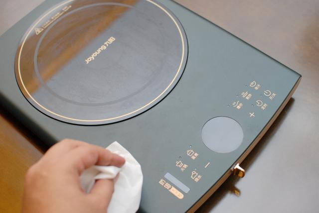 瀛曞闃茶緪灏勭數纾佺伓,鑰佸紡闃茶緪灏勭數纾佺伓