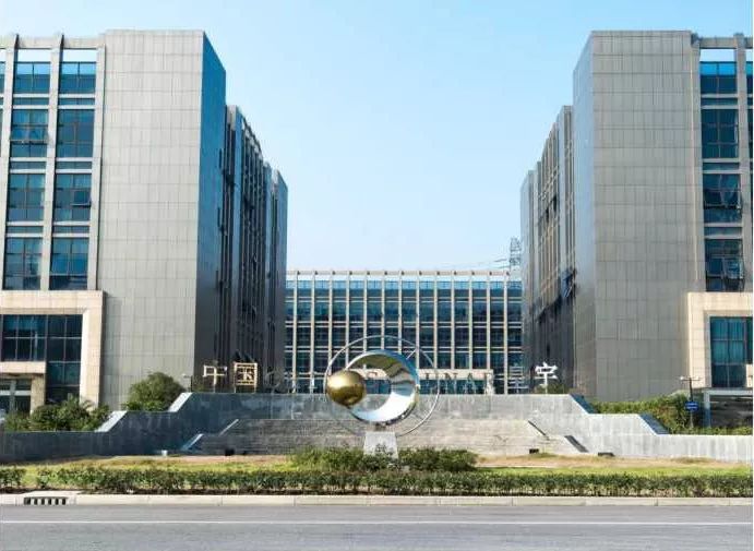 怎么让褶皱的衣物快速平整,可快速抚平褶皱衣物