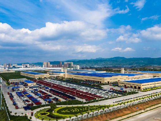 从几乎破产到千亿富豪,从濒临倒闭到年入1亿