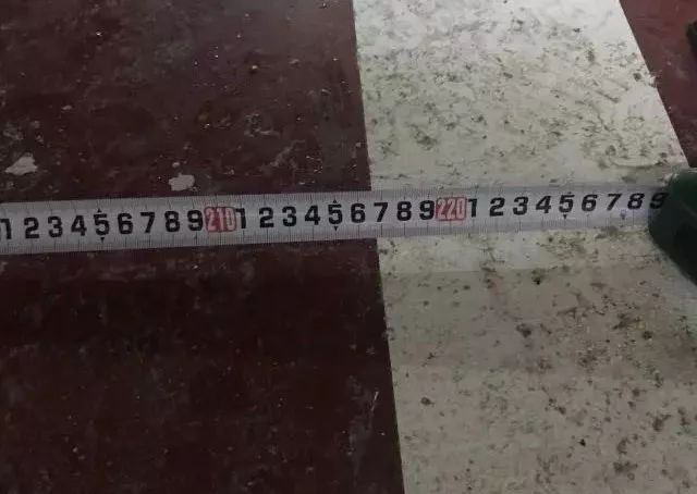 鑺滄箹涓滄柟钃濇捣杞︿綅,涓滄柟钃濇捣灏忓尯杞︿綅