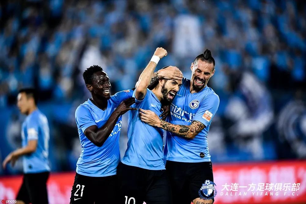 大连一方博阿滕转身分球过人,博阿滕最新战报