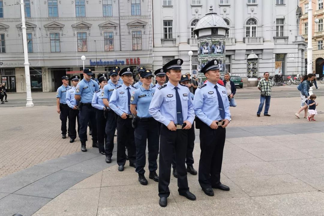 骄傲!8名扬州警察现身克罗地亚,惊艳亮相世界舞台