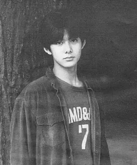 这个曾经惊艳亚洲的18岁少年,是多少人心中的白月光