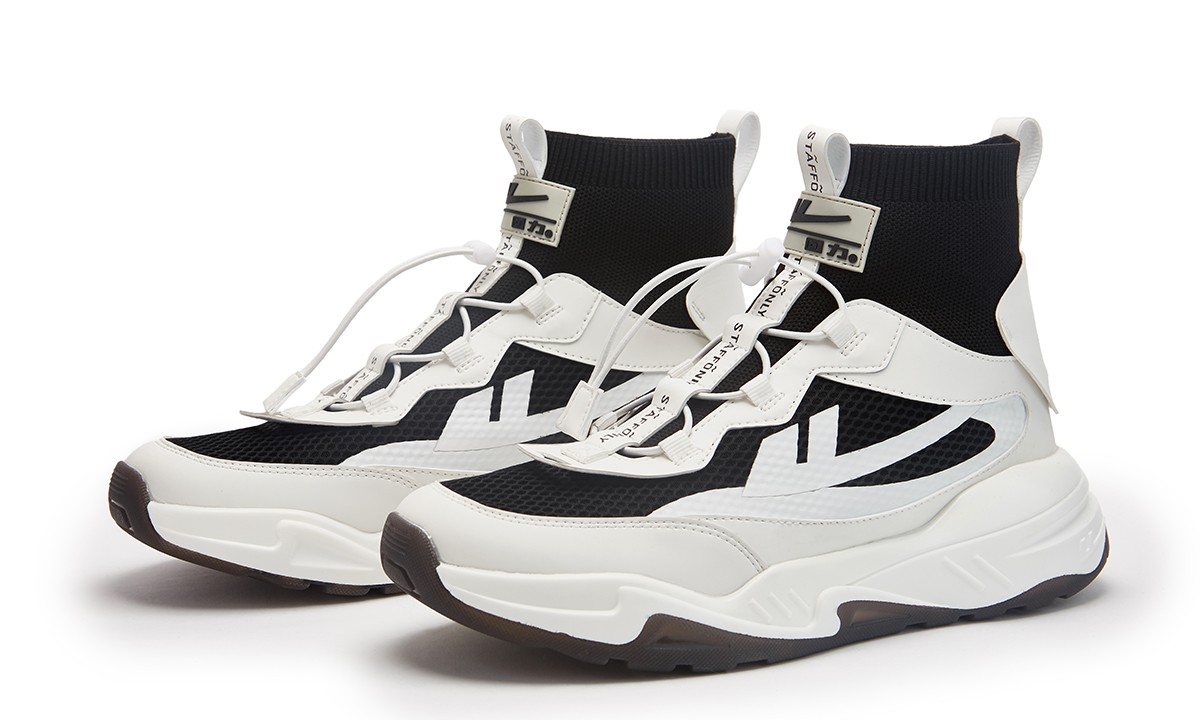 回力ow联名樱花空军一号,你可能需要一双联名款回力